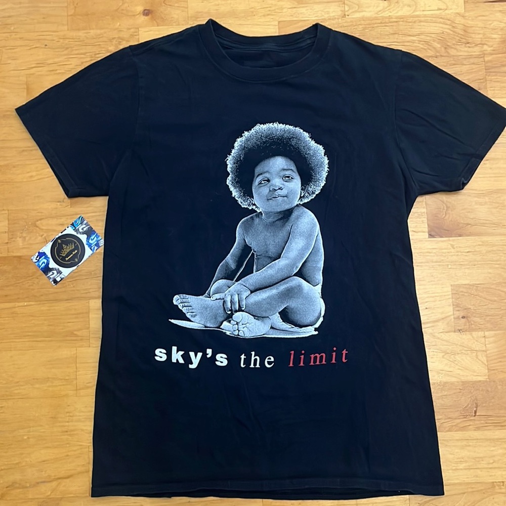 Sky’s the Limit B.I.G. vintage graphic tee women’s size small💎